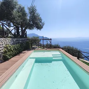 Tenuta Dell'al.ma. Amalfi